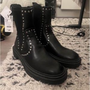 NWT Zara boots